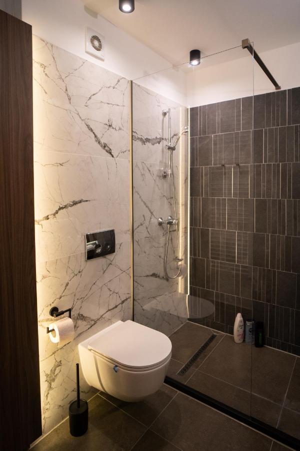 Chill Vibes Apartment Брашов Экстерьер фото