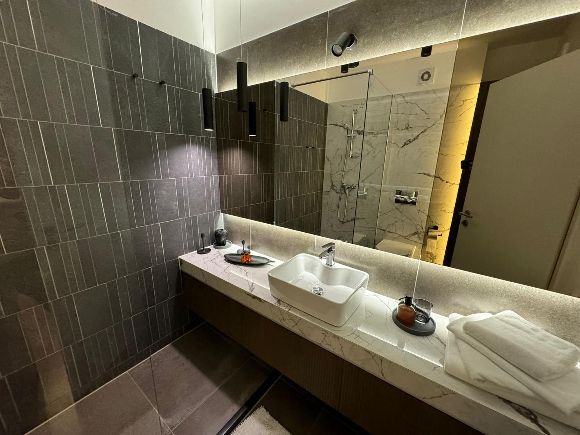 Chill Vibes Apartment Брашов Экстерьер фото